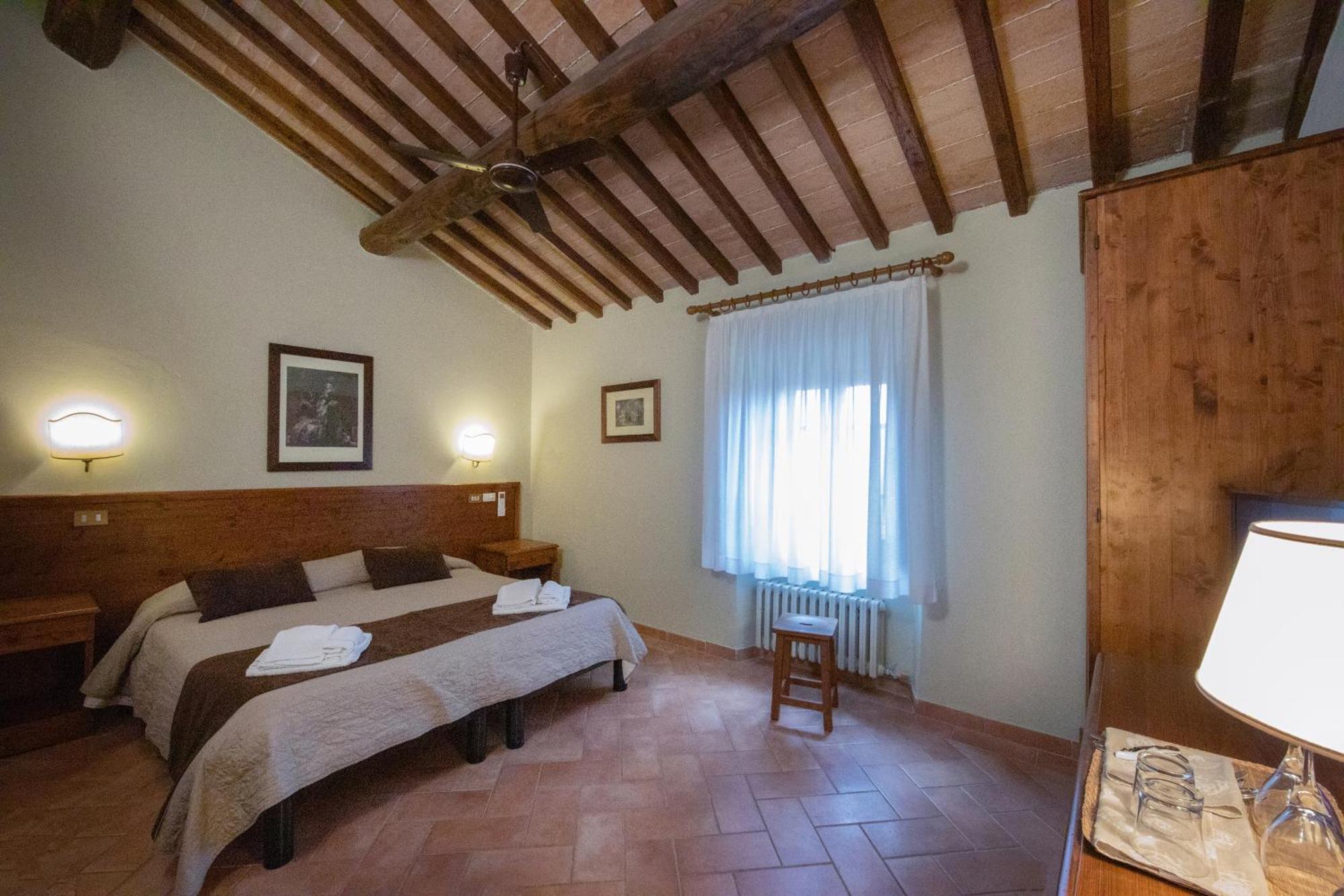 Tenuta Decimo - Il Borgo Di Mariano San Gimignano Buitenkant foto