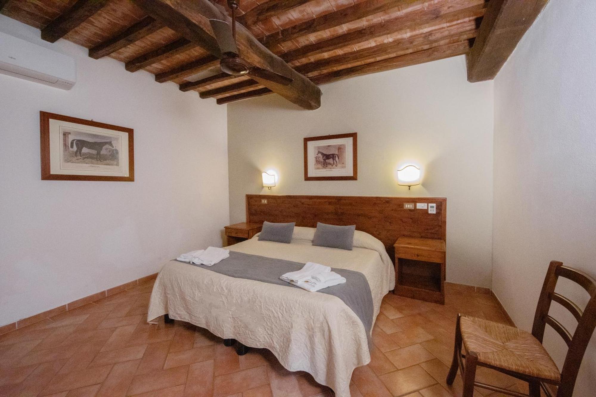 Tenuta Decimo - Il Borgo Di Mariano San Gimignano Buitenkant foto